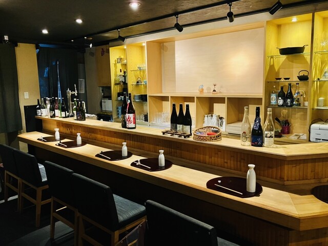 座席 : 渋谷の日本酒ダイニング sakeba （サケバ） - 渋谷/日本酒バー