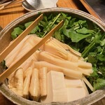 Mizutaki Kohaku - 筍、湯葉、豆腐、クレソン
