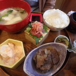 Appare Nippon Taishuumamezara Sakaba Imaya - 元気めし定食¥1,200