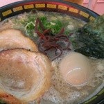 黒門屋ラーメン 総本店 - 豚骨ラーメン