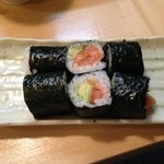 浜富寿し - サーモンアボカド巻