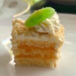 富士屋ホテル ラウンジ - ナッツトルテ