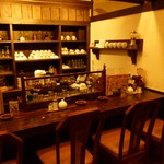 カフェドムッシュ - カウンター