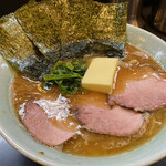 匠家 - チャーシュー麺(3枚)+バター