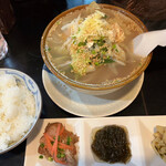 沖縄料理 琉球 - 薬草野菜スープランチ