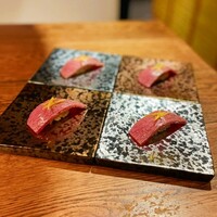 厳選黒毛和牛の肉寿司(1貫)
