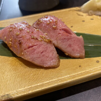 飛騨牛一頭家 馬喰一代 長良本家 - 
