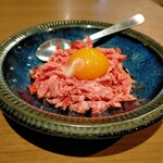 Jimbou Yakiniku Ryouriten - 和牛ザブトンのユッケ