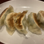 餃子の安亭 - 