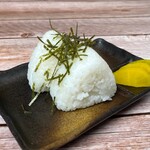 2 Onigiri balls (plum/rice/salmon)