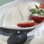 里弄 - 杏仁豆腐