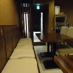 いとや - テーブル席