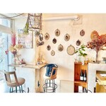 Flowery cafe cachette - 