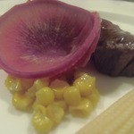 望楼NOGUCHI函館 - 大沼牛のポワレ　醤油麹のソースで