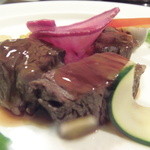 望楼NOGUCHI函館 - 大沼牛のポワレ　醤油麹のソースで