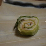 千松しま - 胡瓜白身魚巻き、刺身の添え物も美味！