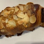 サンマルクカフェ - チョコクロアーモンドフレンチ