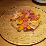 7FUKU - 生ハムとビワ