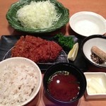 Shinjuku Saboten - 湧水豚ロースかつ定食