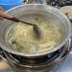 陳玉華ハルメ元祖タッカンマリ - 〆の麺