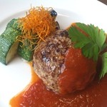 ヒツジ堂 - メイン料理、羊のハンバーグ