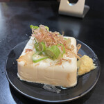 ひな鳥 - 冷奴495円