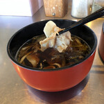 元祖田舎っぺうどん - 豚バラ肉リフト。柔らかく美味しいです。