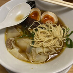 中華そば 髙野 - 中細ストレート麺