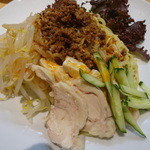 中国小皿料理とお酒の店  花凛 - 冷やし坦坦麺（２）