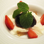 レストラン　プログレ　ヨコヤマ - フグ皮のゼリー