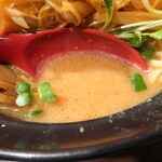 麺酒房 龍安 - スープ