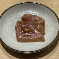 鮨 権左衛門 - マカジキの漬け