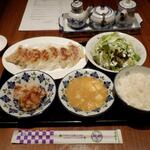 個室お野菜と地鶏とDININGみにとまと神戸三宮店 - 料理