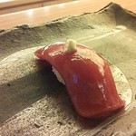 四季の寿司 立身 - マグロ漬け