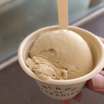 Birds of Paradise Gelato Boutique - Earl Grey & Lemonglass (Cup, Single)