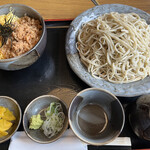 Kirinoshita - ミニ丼セット　そぼろ丼＋冷たいおそば780円