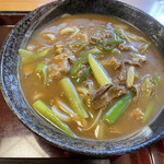 手打麺舗丸一 - カレーうどん　葱、牛肉沢山入ってます。