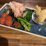 和食 酒肴 まさむら - お浸し　ナス　せり　春菊　トマト　山うど
