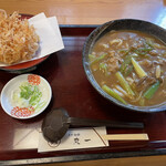 手打麺舗丸一 - 桜海老かき揚げ、カレーうどん