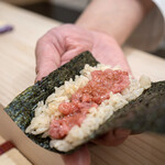いしまる - 本鮪 中とろ太巻き