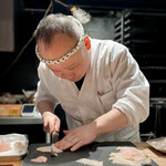 薪鳥新神戸 - 高坂鶏 白レバー・もも・ささみ 