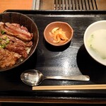 焼肉家 KAZU 神楽坂 - 