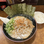 東京おぎくぼラーメン ゑびすや 四日市店 - 