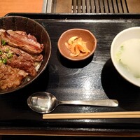 焼肉家 KAZU 神楽坂 - 