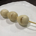 toributakicchimmushamusha - 串焼きうずらの卵