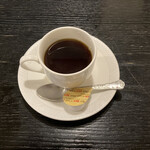 レストランぽてと - で、碾きたてコーヒー。カップも温められてます。ツレは感動してました。