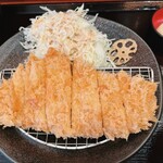 花咲き とんかつ すえ広 - 厚切りロースかつ120g②