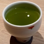Maruya Honten - 飛行機までの時間があまりないことを伝えると、スッゴク早く提供されました。締めはお茶を一杯。