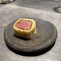 IAKU  - 牛フィレカツロール