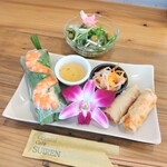 Oriental Cafe SUIREN - ■ORIENTAL SET
                      
                      ・前菜(生春巻きと揚げ春巻き)
                      ・サラダ